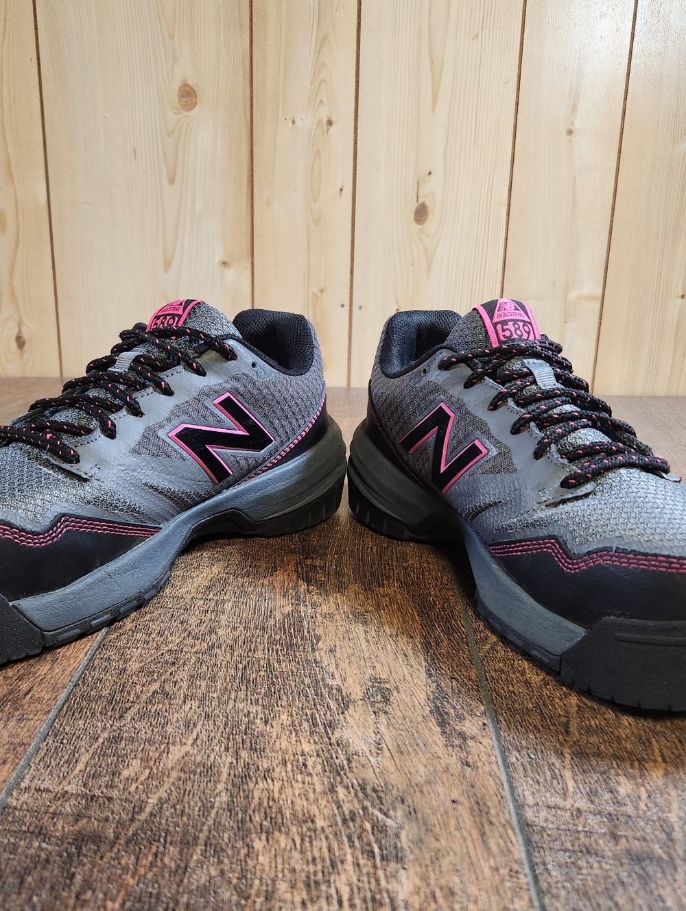New Balance Women's Composite Toe 589 V1 Industrial Pink / Grey / Black Size 9 - Picture 5 of 10